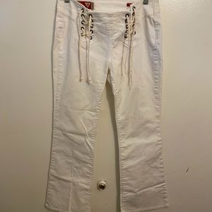 Guess Size 30 white jeans, used, great condition.